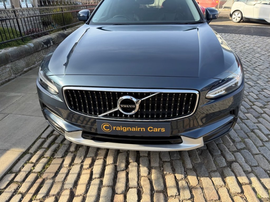Used Volvo V90 2017 for sale - 77967124: Photo 10