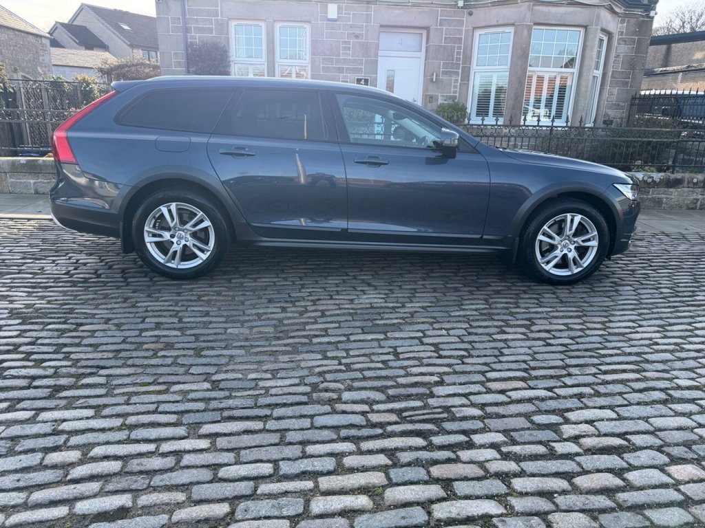 Used Volvo V90 2017 for sale - 77967124: Photo 12