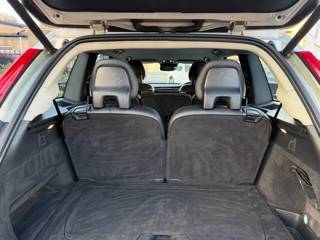 Used Volvo XC90 2015 for sale - 77236422: Photo 32