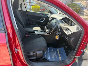 Used Peugeot 308 2015 for sale - 79276378: Photo