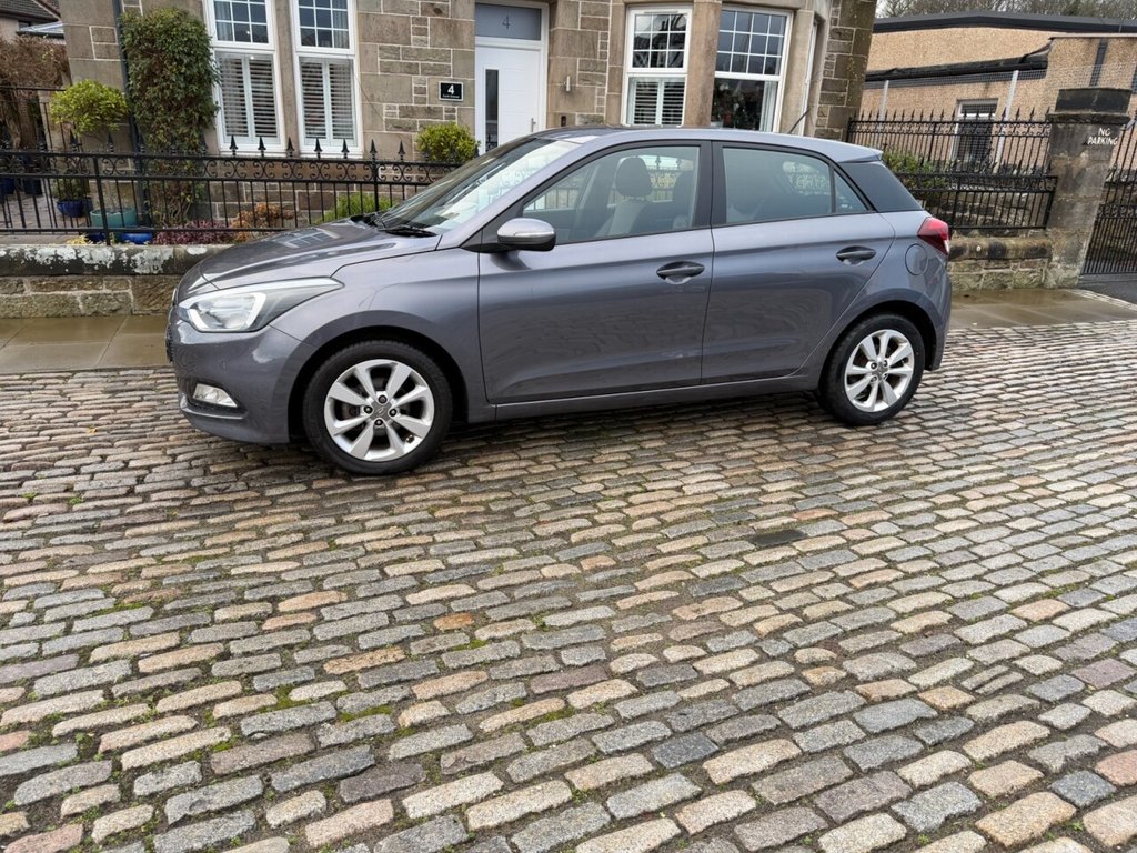 Used Hyundai i20 2015 for sale - 77038110: Photo 14