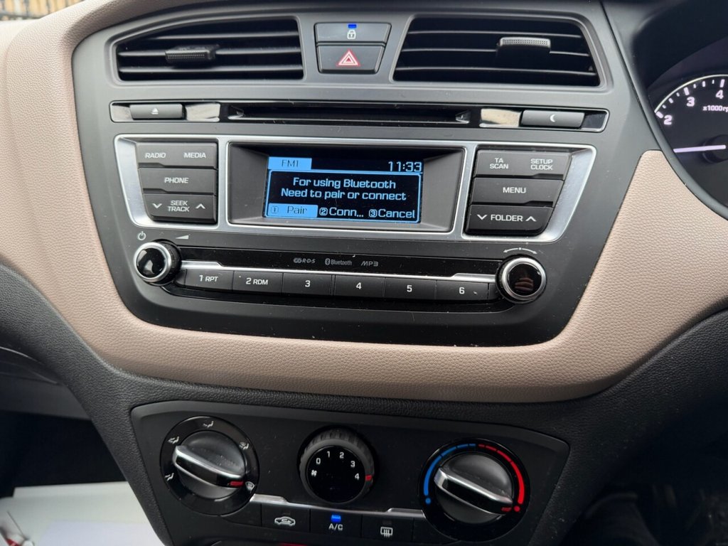 Used Hyundai i20 2015 for sale - 77038110: Photo 18