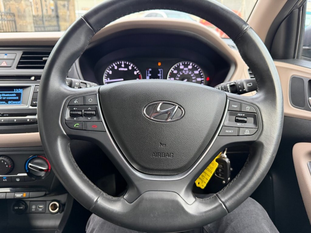 Used Hyundai i20 2015 for sale - 77038110: Photo 25