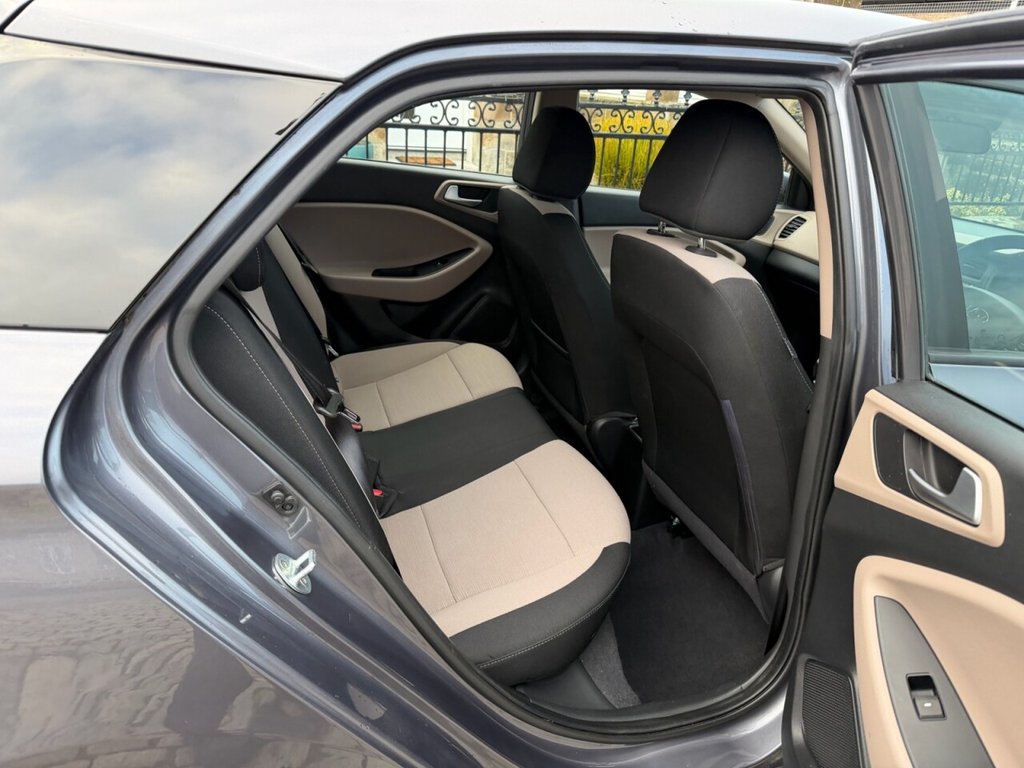 Used Hyundai i20 2015 for sale - 77038110: Photo 29