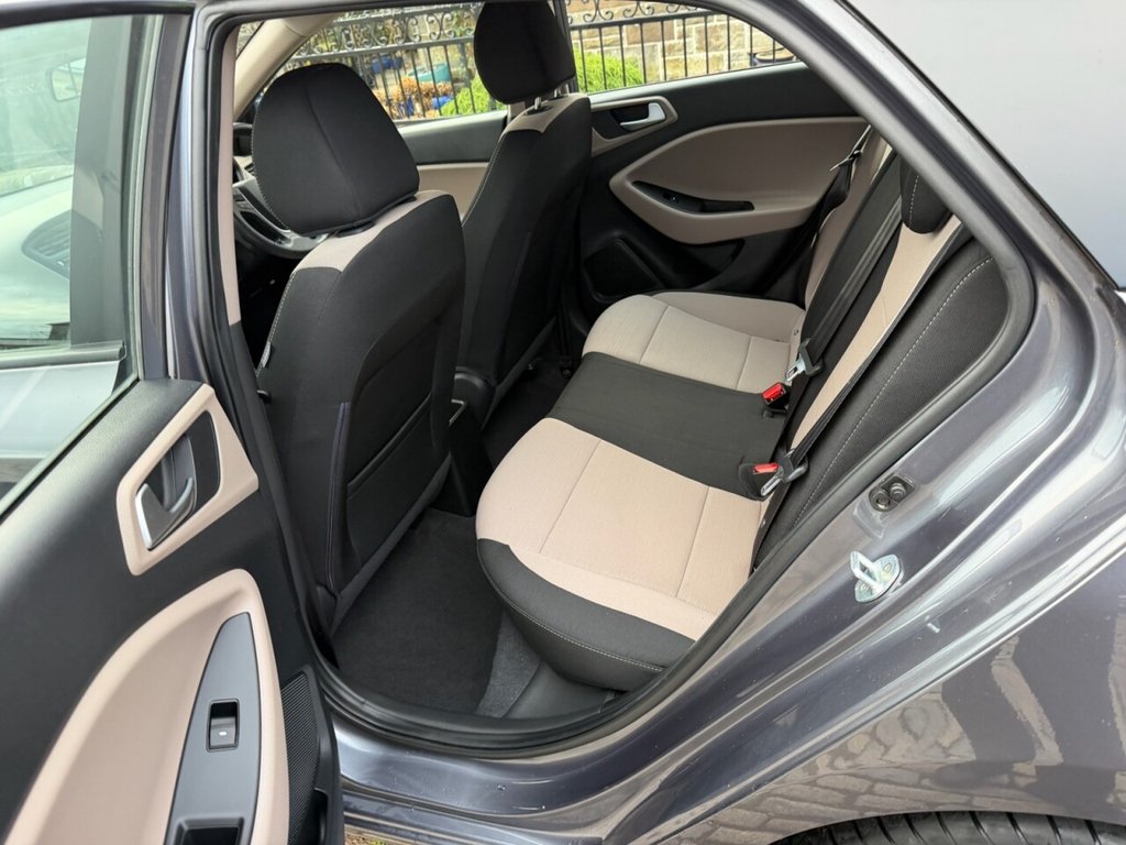 Used Hyundai i20 2015 for sale - 77038110: Photo 33