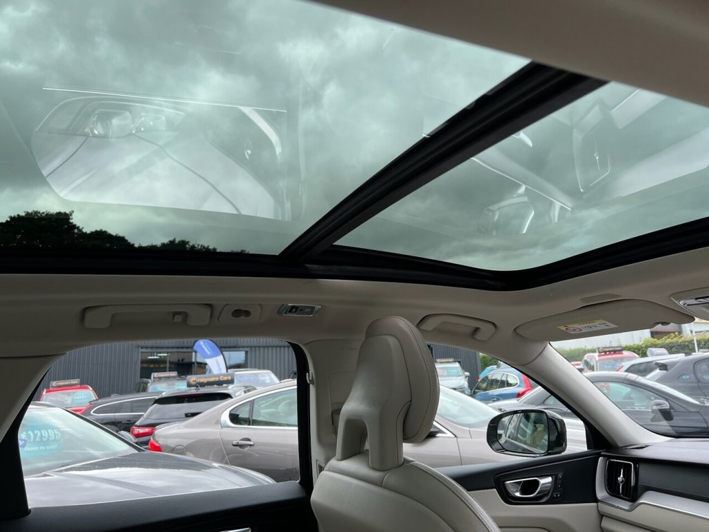 Used Volvo XC60 2018 for sale - 77037691: Photo 20