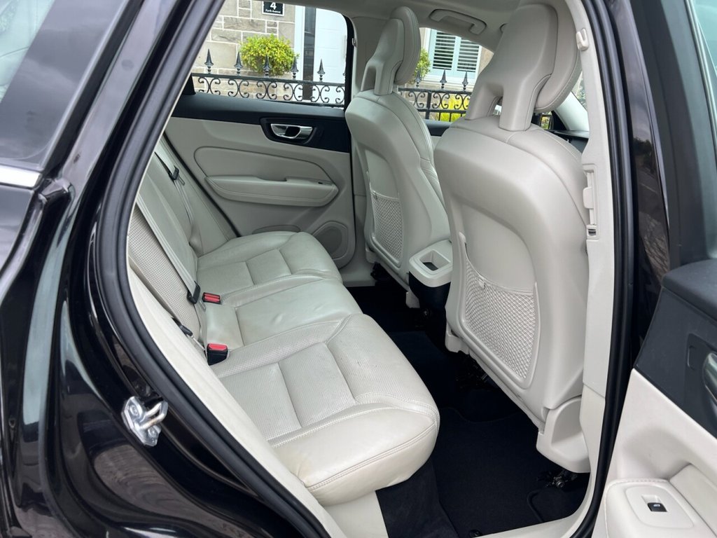 Used Volvo XC60 2018 for sale - 77037691: Photo 31