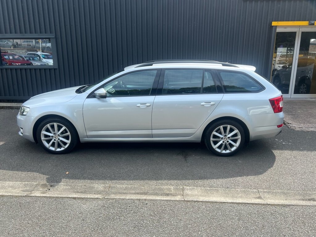 Used Skoda Octavia 2015 for sale - 77009557: Photo 15