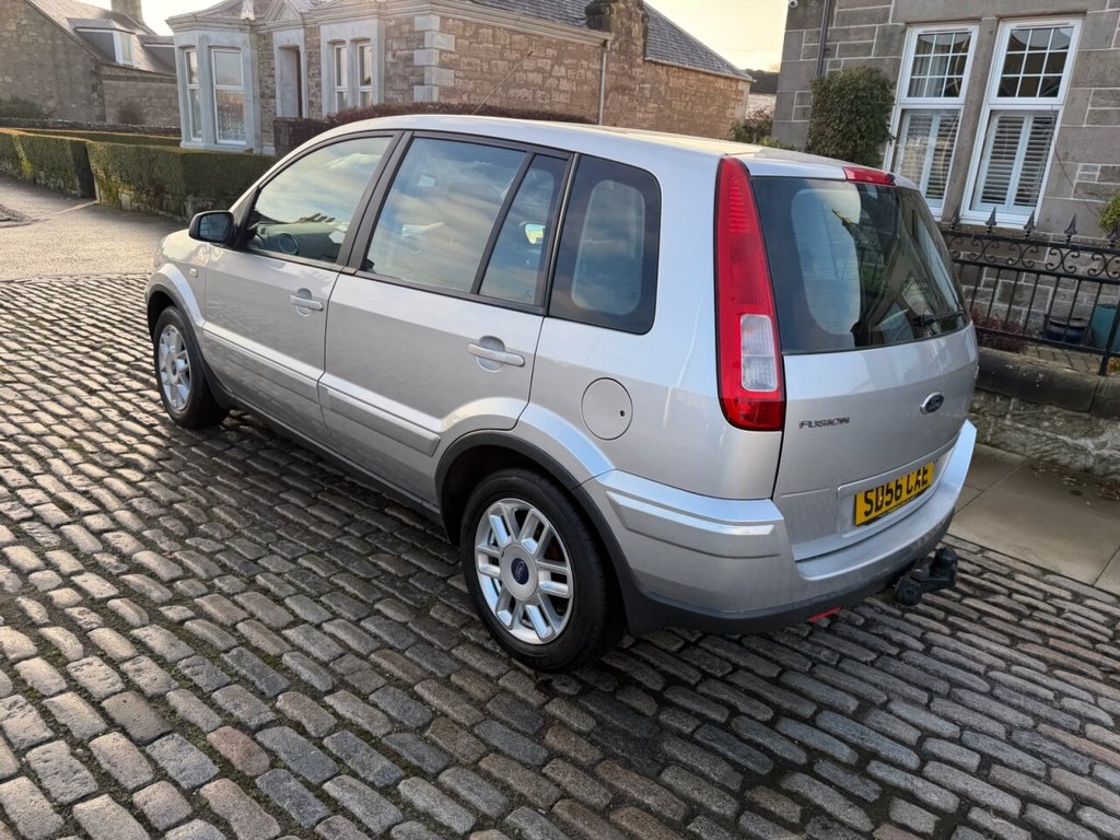 Used Ford Fusion 2006 for sale - 77038152: Photo 9