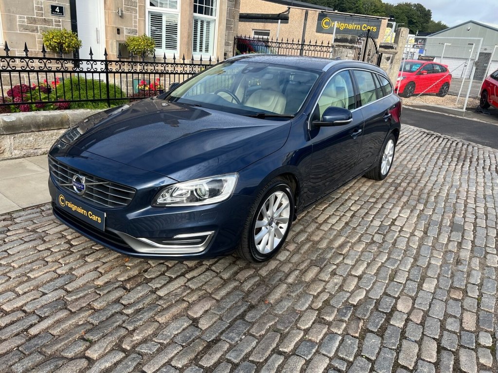 Used Volvo V60 2015 for sale - 77037772: Photo 6