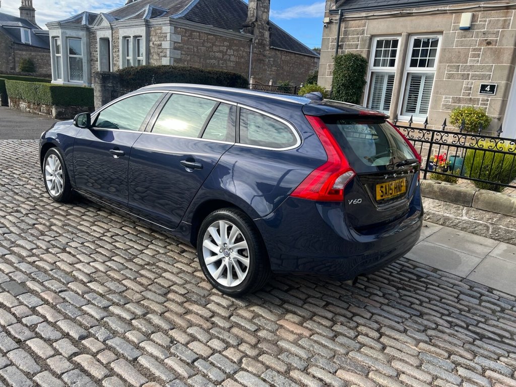 Used Volvo V60 2015 for sale - 77037772: Photo 9