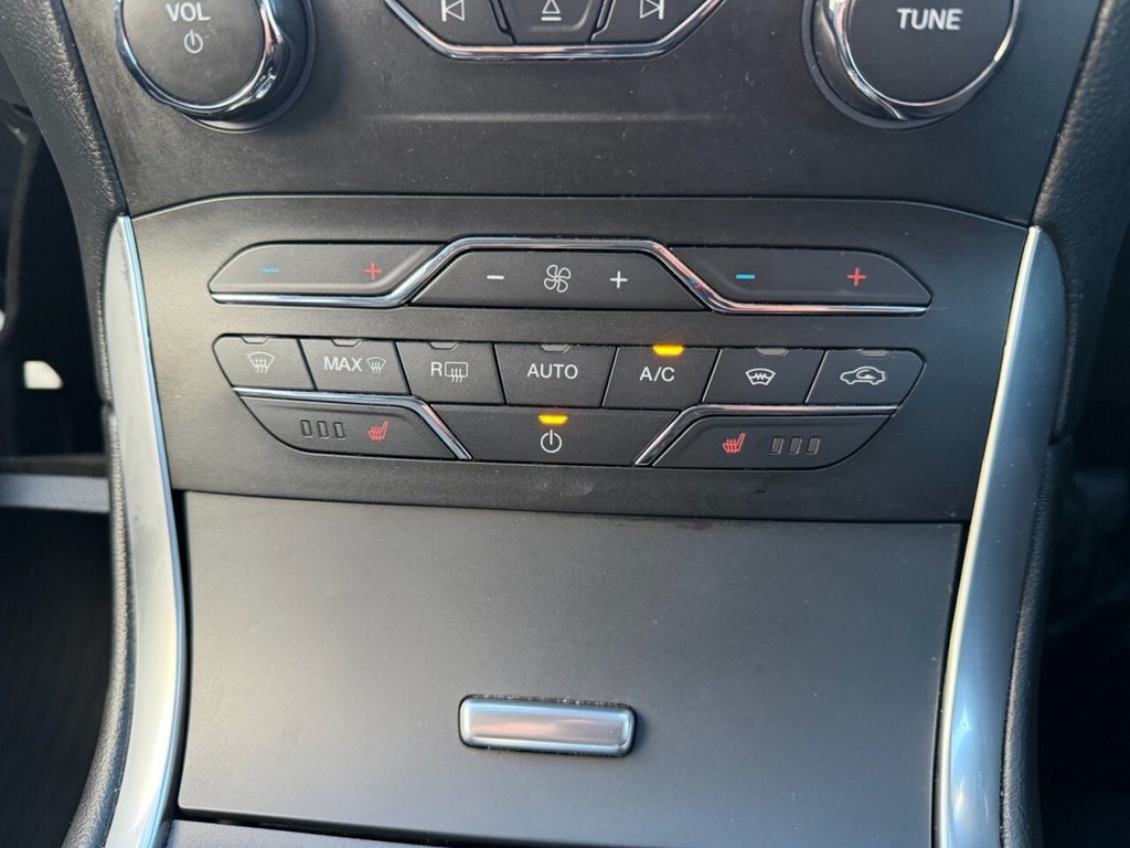 Used Ford Galaxy 2020 for sale - 77038014: Photo 32