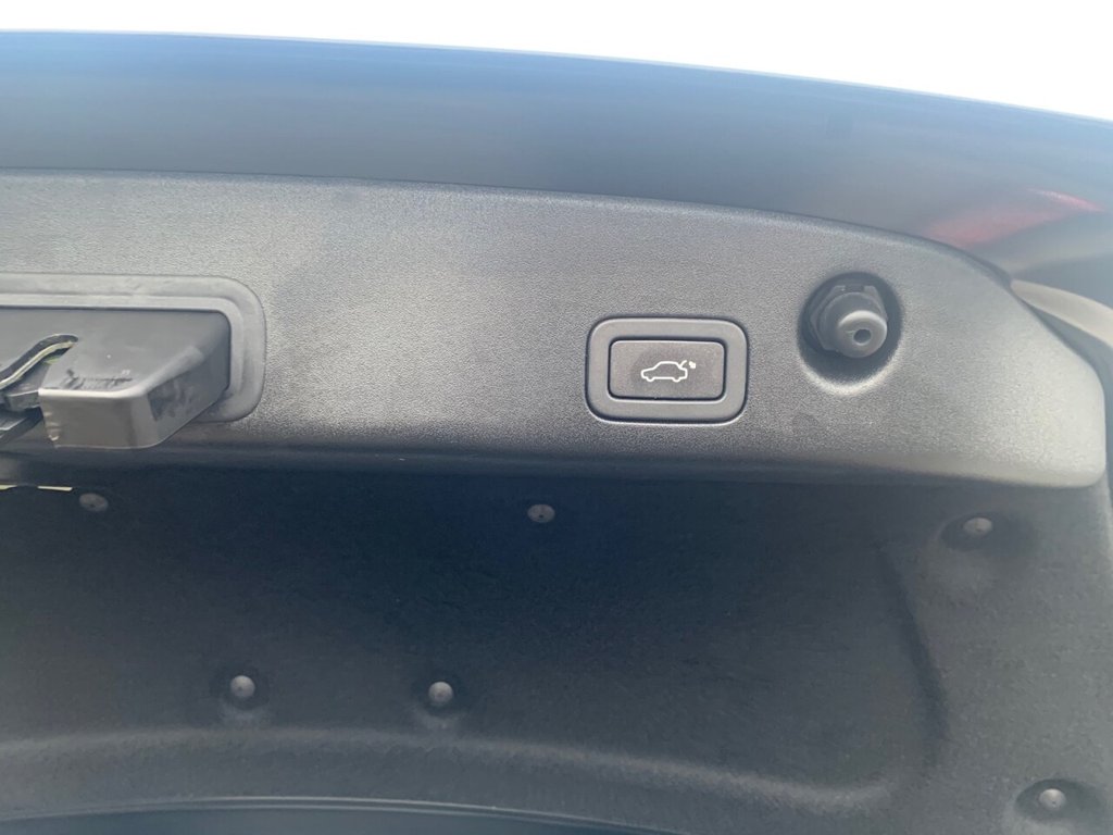 Used Jaguar XJ 2016 for sale - 77037802: Photo 28