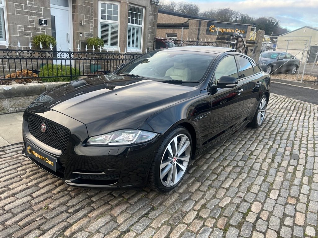 Used Jaguar XJ 2016 for sale - 77037802: Photo 3