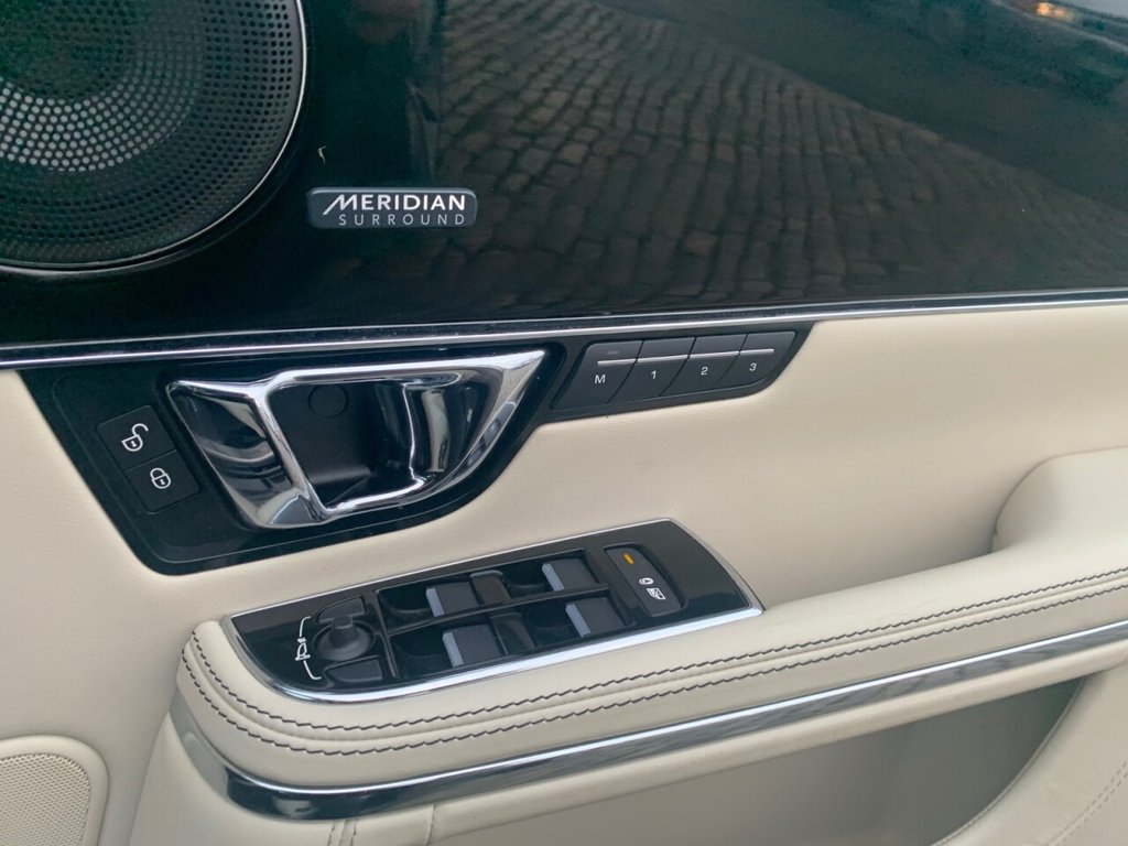 Used Jaguar XJ 2016 for sale - 77037802: Photo 30