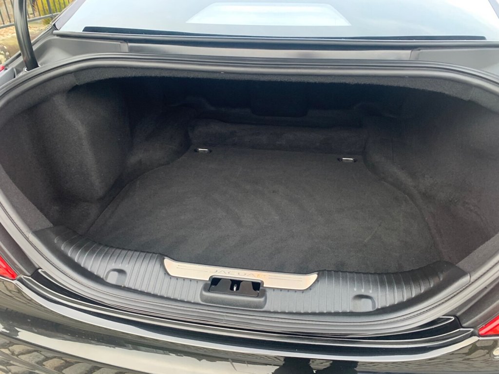 Used Jaguar XJ 2016 for sale - 77037802: Photo 34