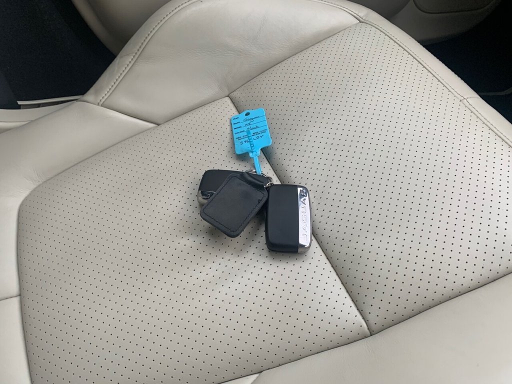 Used Jaguar XJ 2016 for sale - 77037802: Photo 42