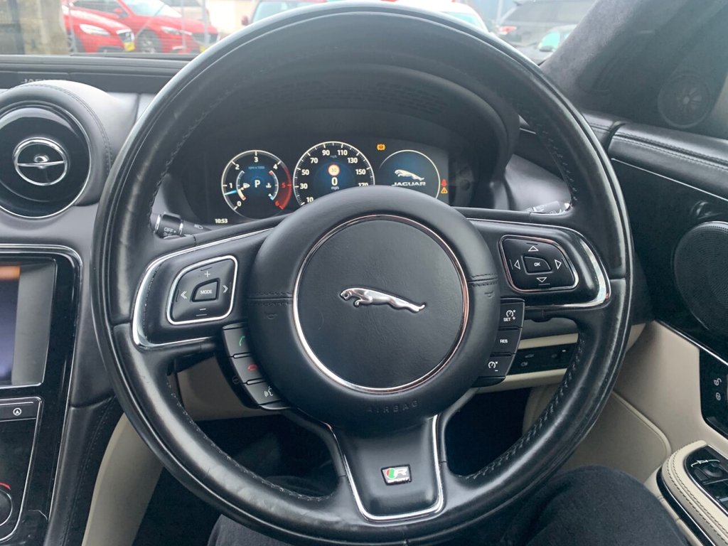 Used Jaguar XJ 2016 for sale - 77037802: Photo 43
