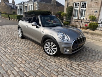 Used MINI Convertible 2017 for sale - 79276445: Photo