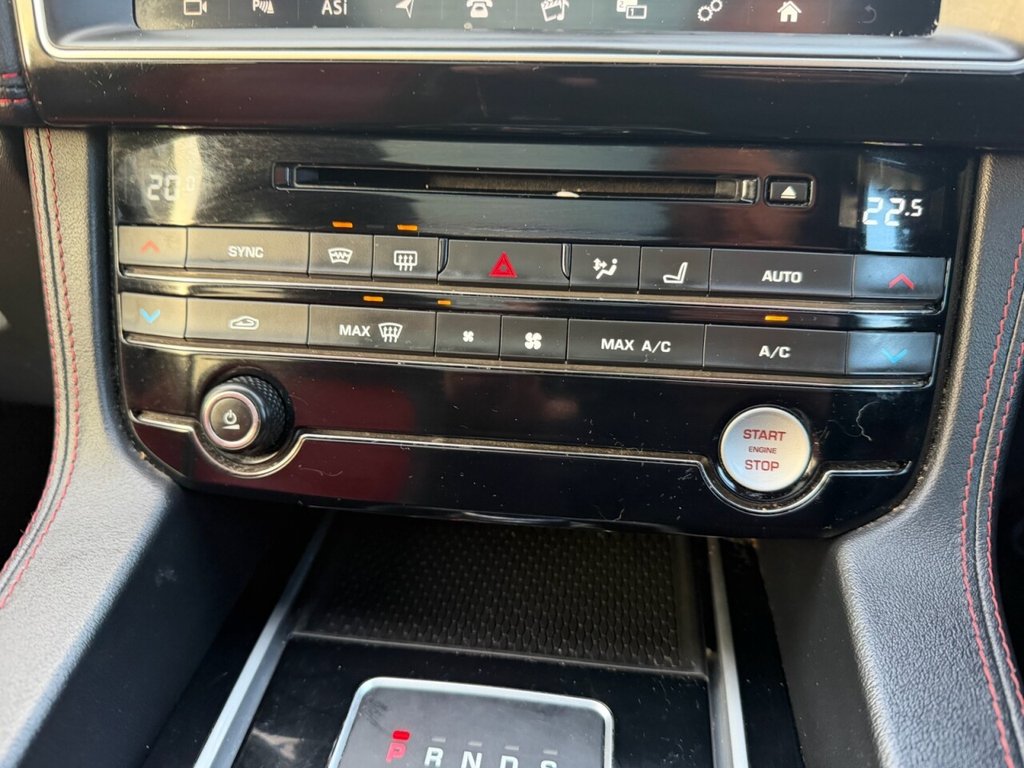 Used Jaguar F-Pace 2017 for sale - 77037755: Photo 31