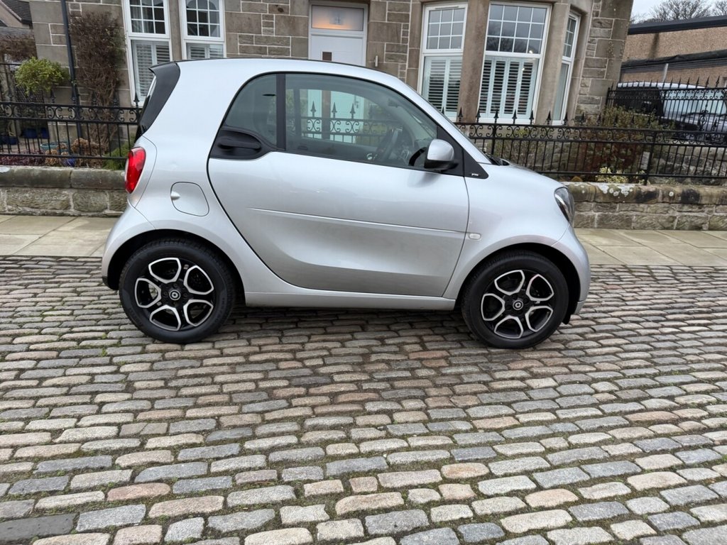 Used smart fortwo 2015 for sale - 77534072: Photo 10