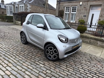 smart fortwo feature image