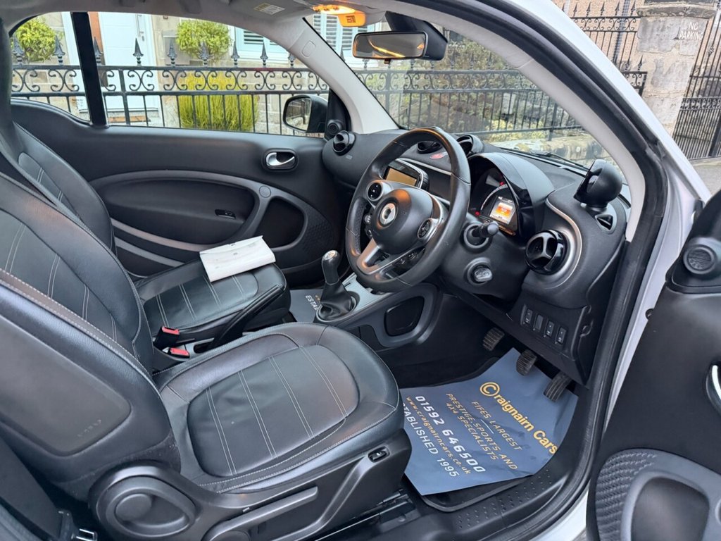 Used smart fortwo 2015 for sale - 77534072: Photo 24