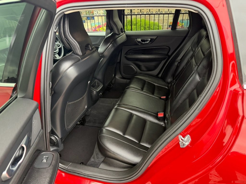 Used Volvo V60 2018 for sale - 77037785: Photo 20