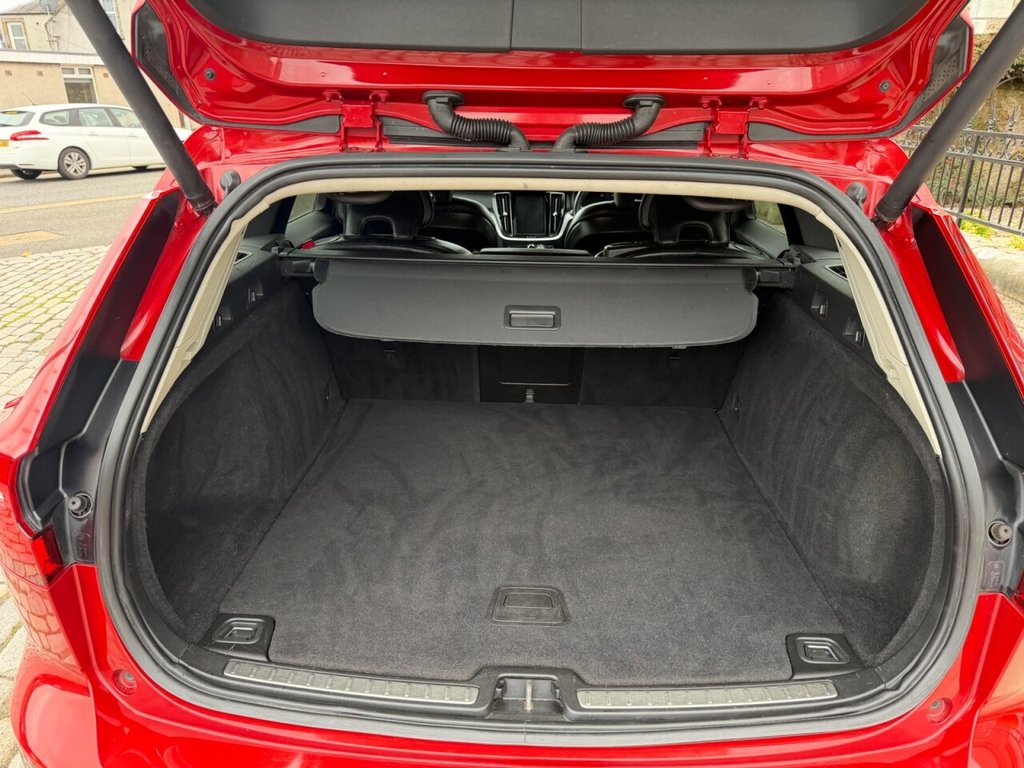 Used Volvo V60 2018 for sale - 77037785: Photo 27