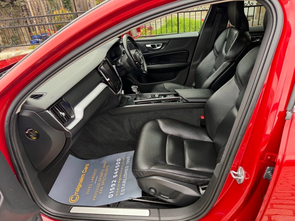 Used Volvo V60 2018 for sale - 77037785: Photo 28