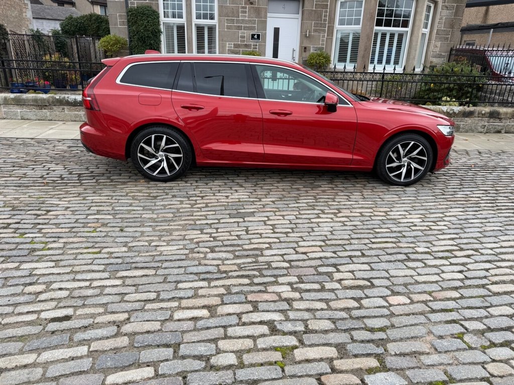 Used Volvo V60 2018 for sale - 77037785: Photo 8
