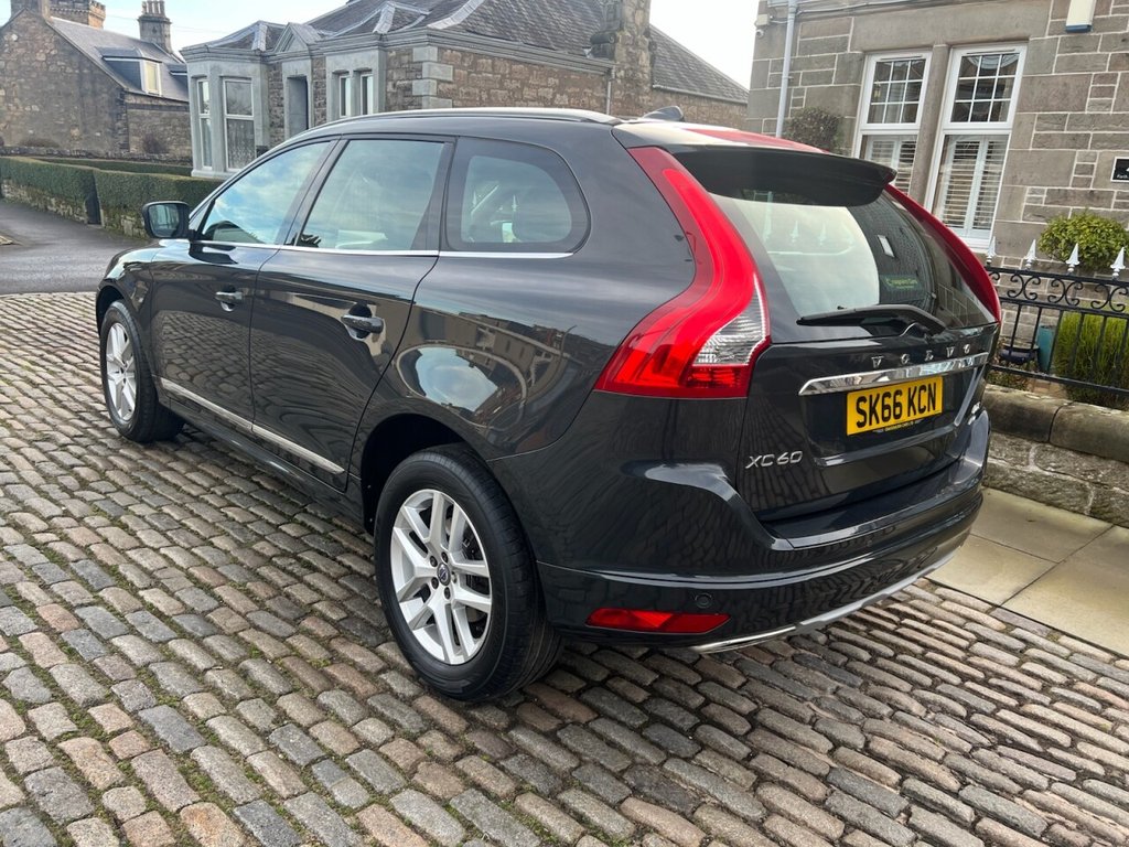 Used Volvo XC60 2016 for sale - 77037859: Photo 5