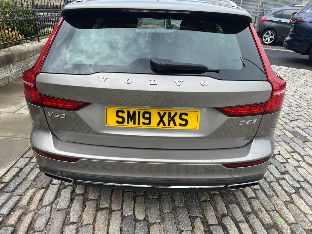 Used Volvo V60 2019 for sale - 77037754: Photo 10