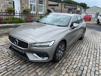 Used Volvo V60 2019 for sale - 77037754: Photo