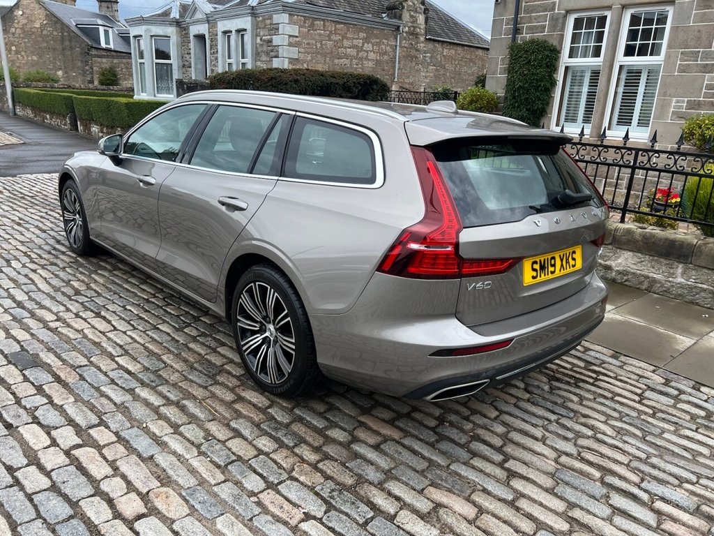 Used Volvo V60 2019 for sale - 77037754: Photo 6