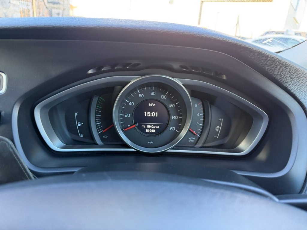 Used Volvo V40 2016 for sale - 77037651: Photo 20