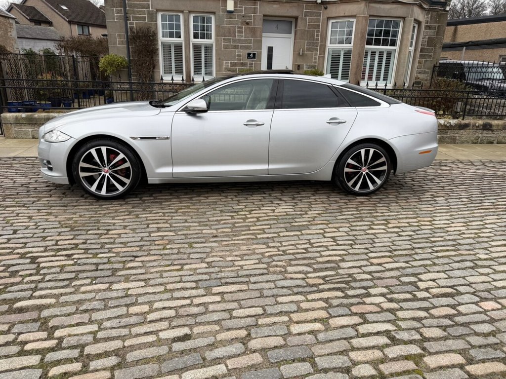 Used Jaguar XJ 2014 for sale - 77608799: Photo 13