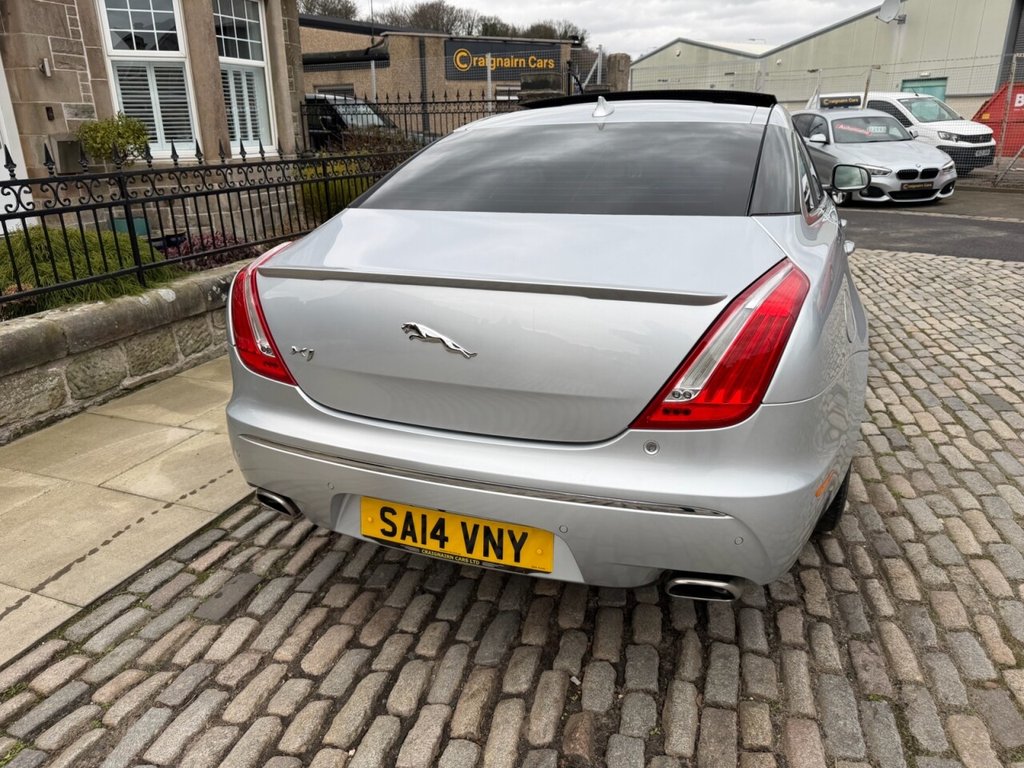 Used Jaguar XJ 2014 for sale - 77608799: Photo 14