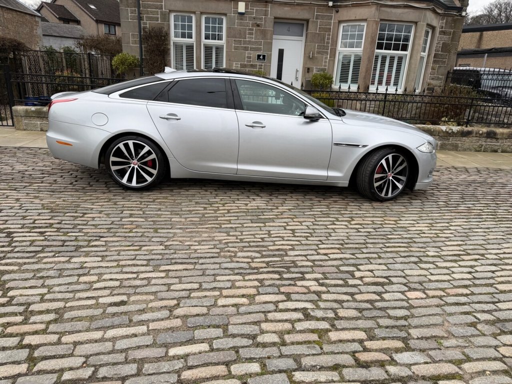 Used Jaguar XJ 2014 for sale - 77608799: Photo 15