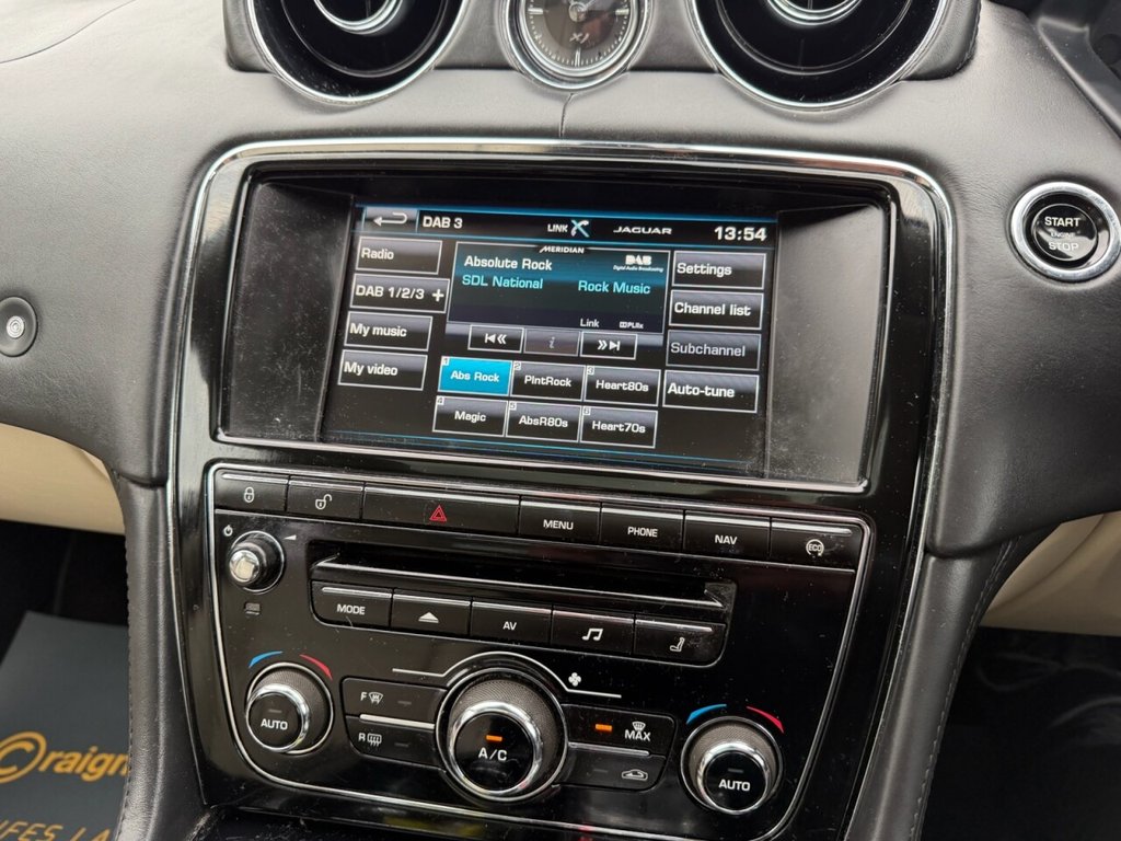 Used Jaguar XJ 2014 for sale - 77608799: Photo 19