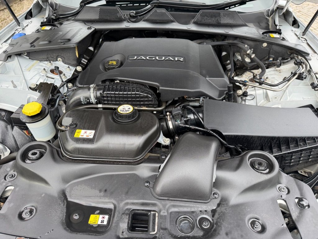 Used Jaguar XJ 2014 for sale - 77608799: Photo 26
