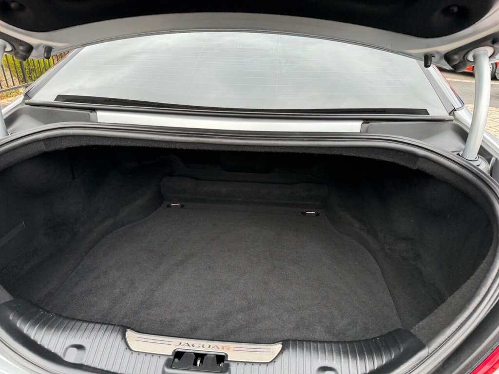 Used Jaguar XJ 2014 for sale - 77608799: Photo 36