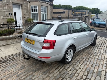 Used Skoda Octavia 2017 for sale - 78874691: Photo