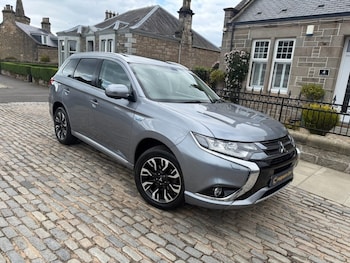 Used Mitsubishi Outlander 2017 for sale - 78672131: Photo