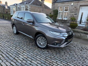 Used Mitsubishi Outlander 2020 for sale - 77038006: Photo