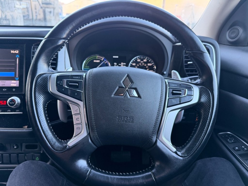 Used Mitsubishi Outlander 2020 for sale - 77038006: Photo 32