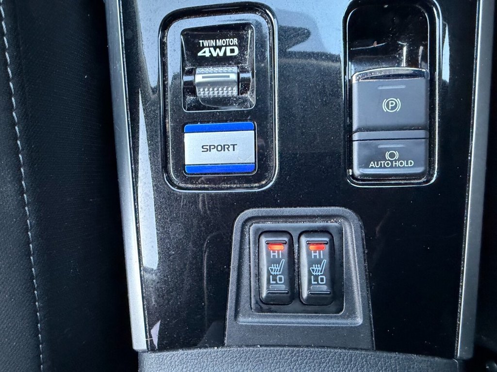 Used Mitsubishi Outlander 2020 for sale - 77038006: Photo 33