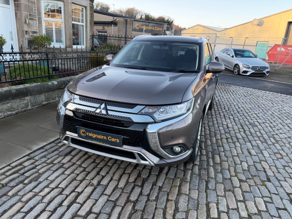 Used Mitsubishi Outlander 2020 for sale - 77038006: Photo 6