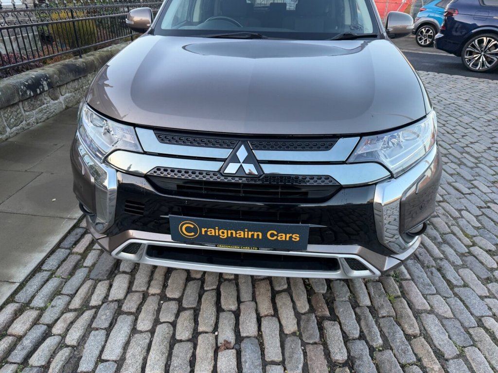 Used Mitsubishi Outlander 2020 for sale - 77038006: Photo 9