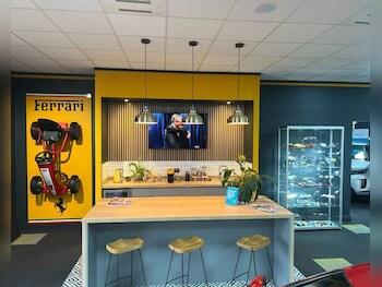 2017 (67) - 1.6 BlueHDi Performance Line Hatchback 5dr Diesel Manual Euro 6 (s/s) (120